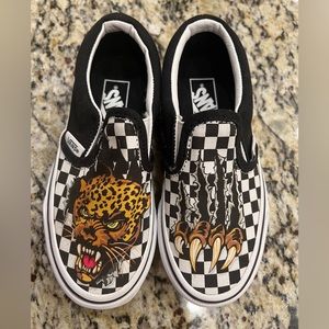 Kids vans size 12 tiger black and white checkered